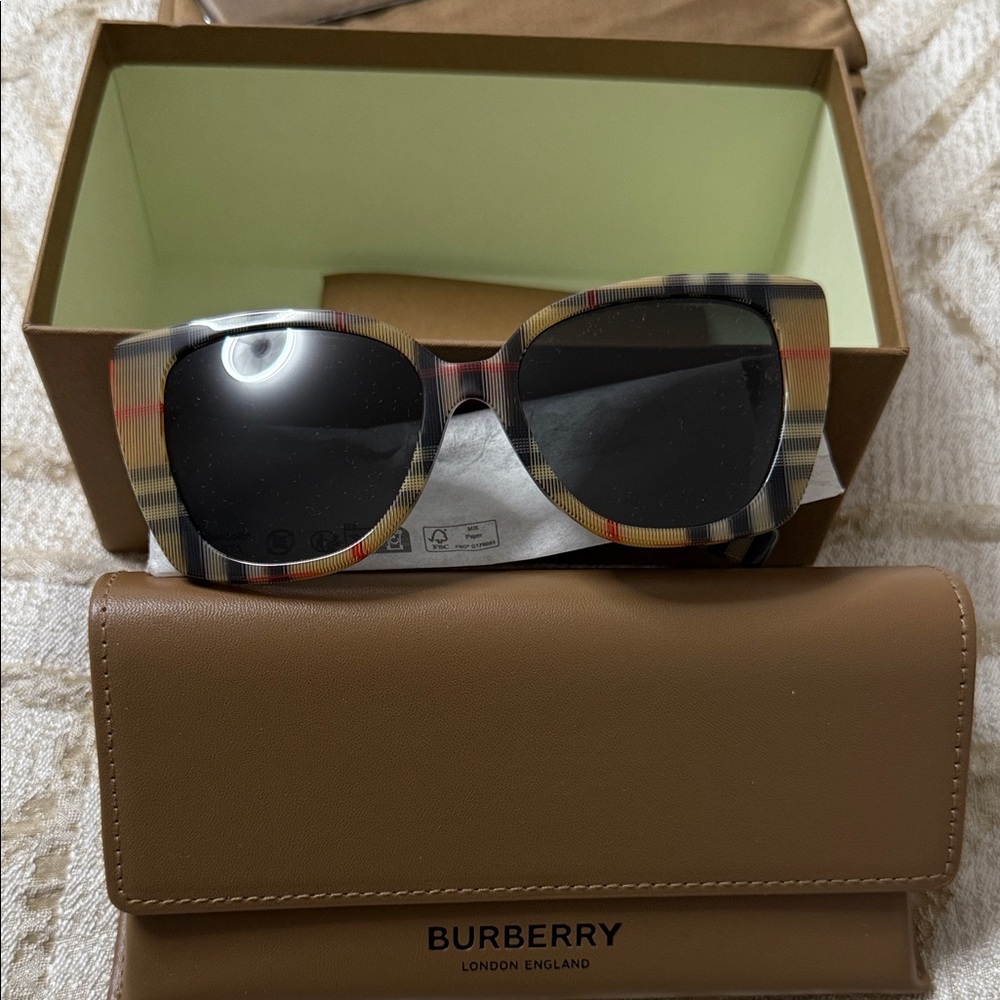 Burberry sunglasses
